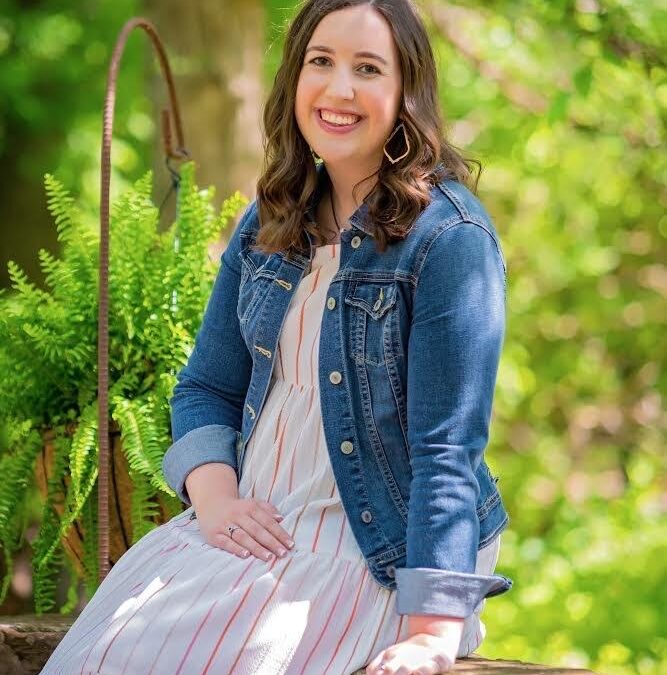 Congratulations Madison O’Neal! Winner of The Pinnacle Financial Group’s 2021 Essay Scholarship